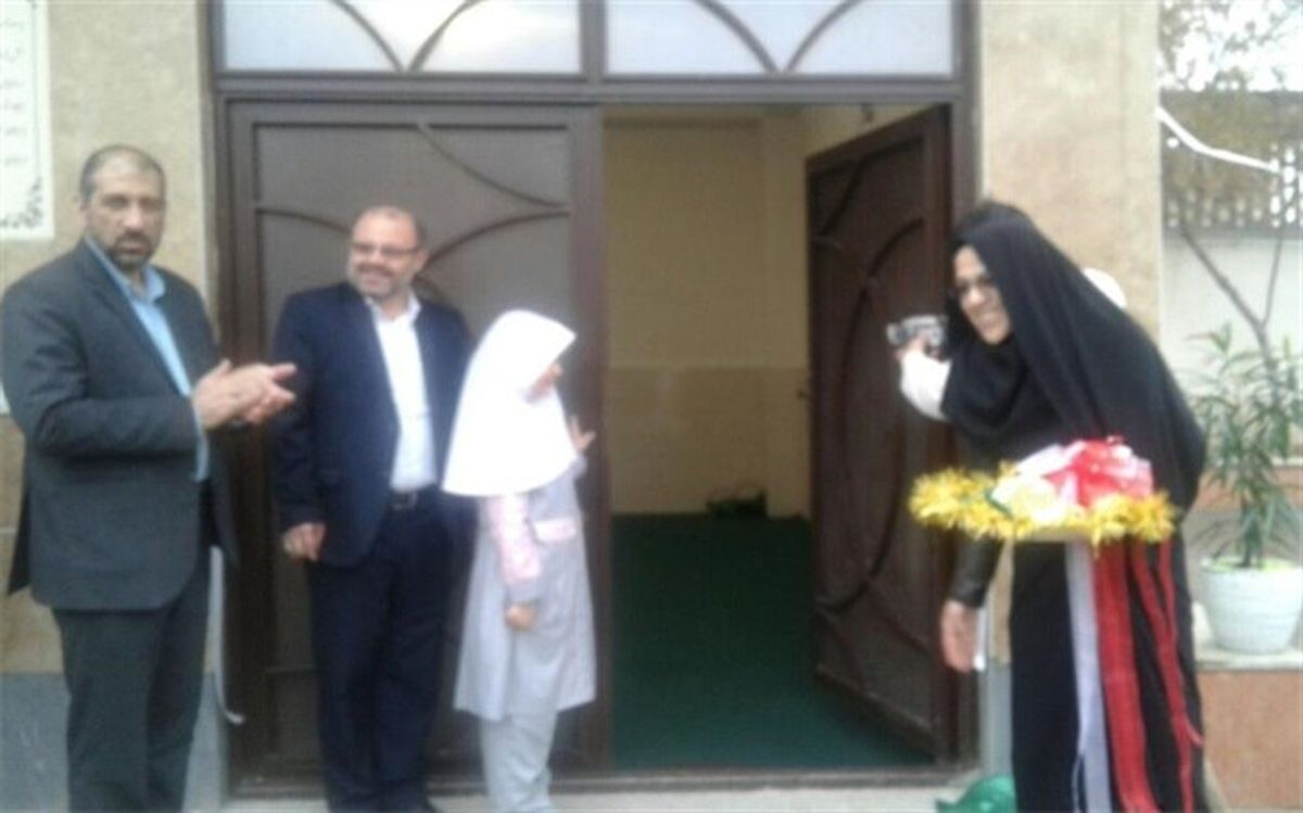 آیین افتتاح سالن اجتماعات فرهنگی دینی دبستان شاهد لاله‌ها در ناحیه یک ری برگزارشد