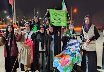 ذوق و شوق نوجوانان و نونهالان در تجمعات خیابانی شهر بار