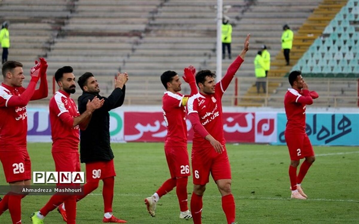 ورزشگاه تقریبا خالی دربی تبریز