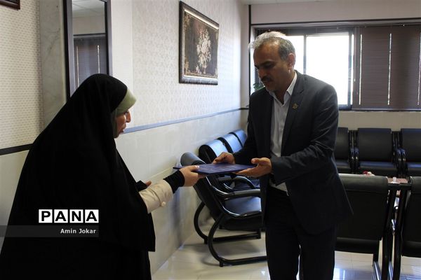 اعطای ابلاغ دبیران مجامع اعضاء و مربیان تشکیلات پیشتازان استان فارس