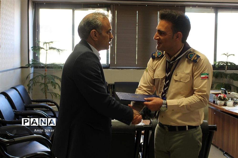 اعطای ابلاغ دبیران مجامع اعضاء و مربیان تشکیلات پیشتازان استان فارس