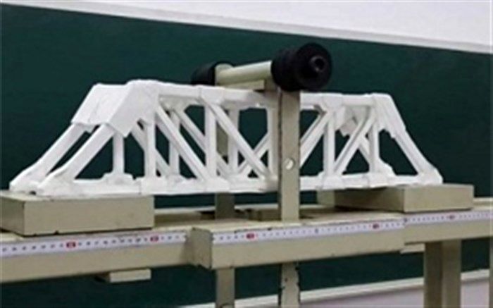 دانشگاه سمنان بر سکوی اول مسابقات ملی پل‌های مقوایی ایستاد