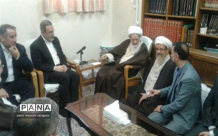 وزیر آموزش و پرورش مطرح کرد: حمایت مراجع از فرهنگیان ما را در مسیر تحول مصمم‌تر کرد