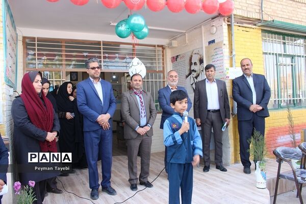 برگزاری آیین روز درختکاری در دبستان شهید رجایی سمنان
