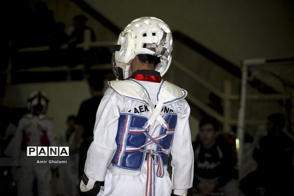 مسابقات تکواندو استان تهران