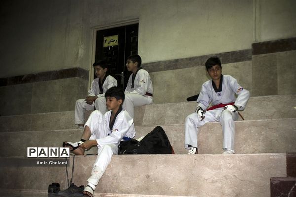 مسابقات تکواندو استان تهران