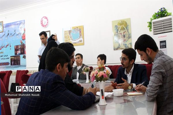 نشست دوروزه دومین نشست قطبی نهمین دوره مجلس دانش آموزی کشور در خوزستان