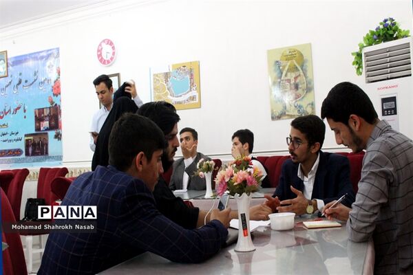 نشست دوروزه دومین نشست قطبی نهمین دوره مجلس دانش آموزی کشور در خوزستان