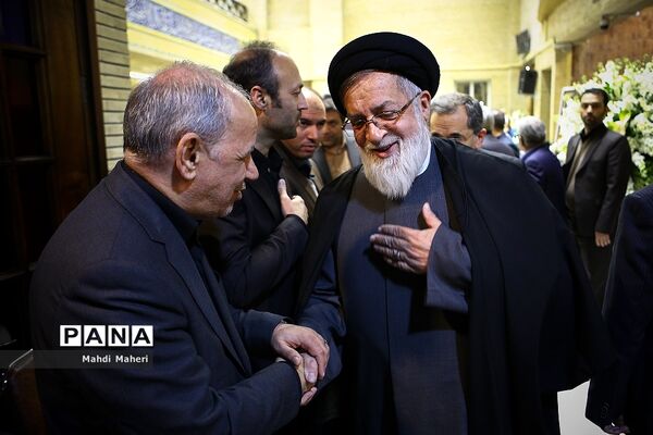 مراسم ختم والده جمشید انصاری