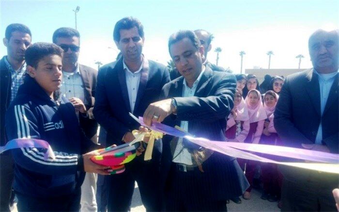 افتتاح بازارچه کار و فناوری دانش آموزان شهرستان جم