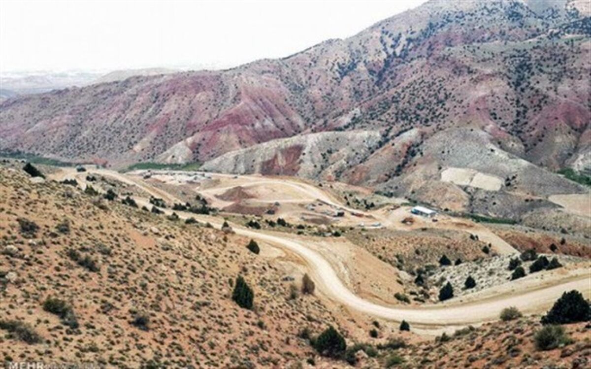 معدن بوکسیت تاش شاهرود تا حصول نتیجه قانونی تعطیل اعلام می‌شود