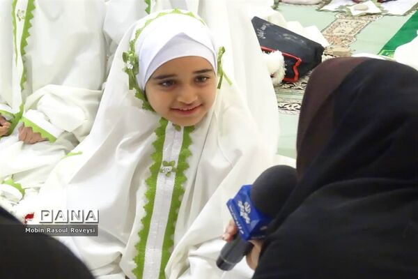جشن تکلیف ۱۳۰۰ دانش‌آموز دختر در آبادان