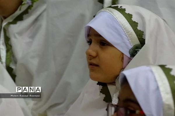 جشن تکلیف ۱۳۰۰ دانش‌آموز دختر در آبادان