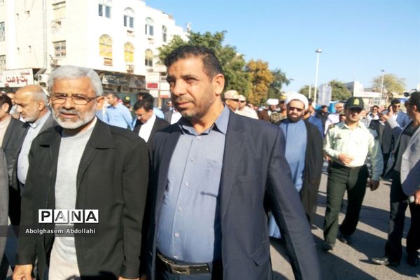 تشییع پیکر سه شهید گمنام در بوشهر-1