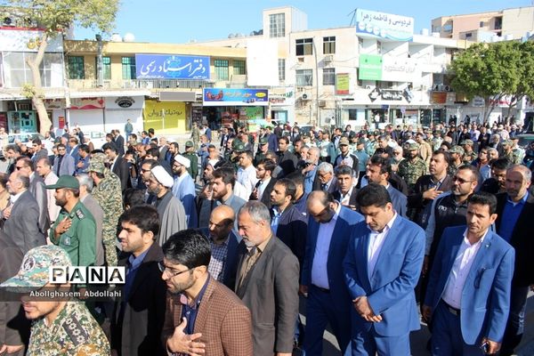 تشییع پیکر سه شهید گمنام در بوشهر-2