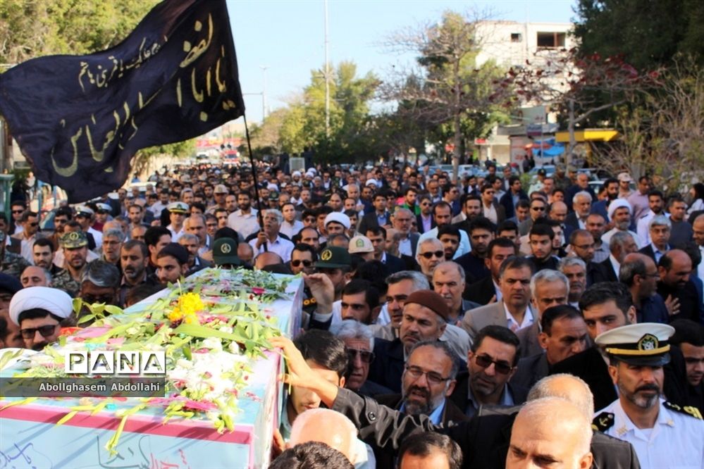 تشییع پیکر سه شهید گمنام در بوشهر-2