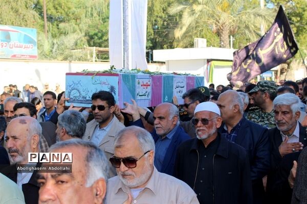 تشییع پیکر سه شهید گمنام در بوشهر-2