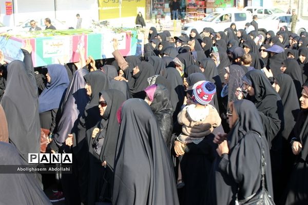 تشییع پیکر سه شهید گمنام در بوشهر-2