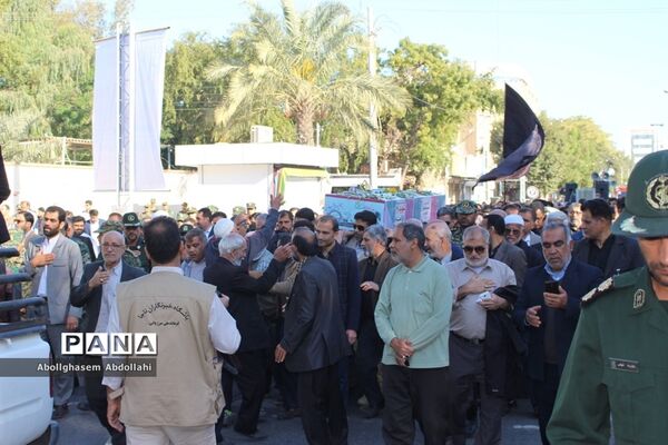تشییع پیکر سه شهید گمنام در بوشهر-2