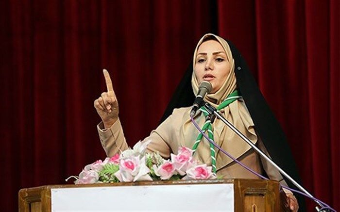 بانوی کهگیلویه و بویراحمدی  رئیس مجمع مربیان خانم و عضو هیات امنای سازمان دانش آموزی کشور شد