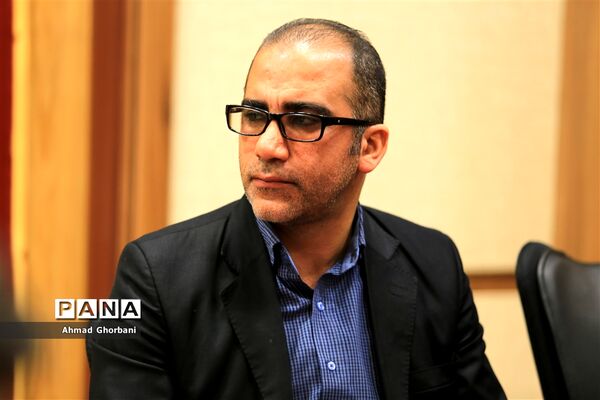 نشست هم‌اندیشی خبرنگاران شهرستان ساری