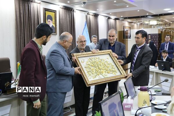 آیین تجلیل از برترین‌های اردوی ملی،مجامع اعضا و مربیان و مجلس دانش‌آموزی