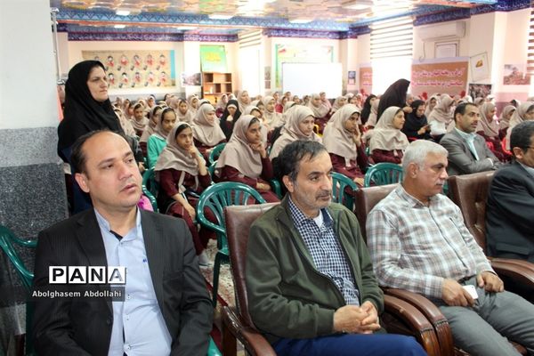 پنجمین یادواره شهیدان در دبیرستان شهیده سهام خیام بوشهر