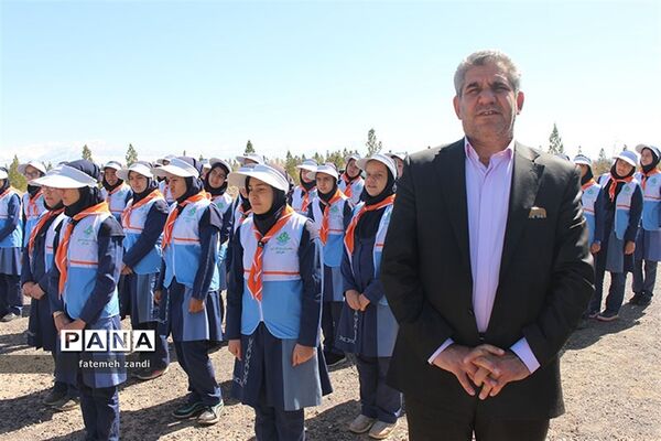 مراسم روز درختکاری