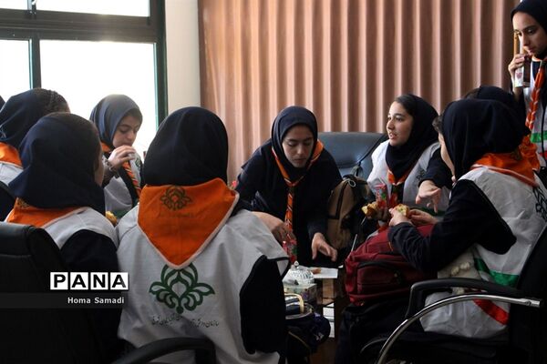 بازدید دانش‌آموزان تبریزی از شعب تامین اجتماعی