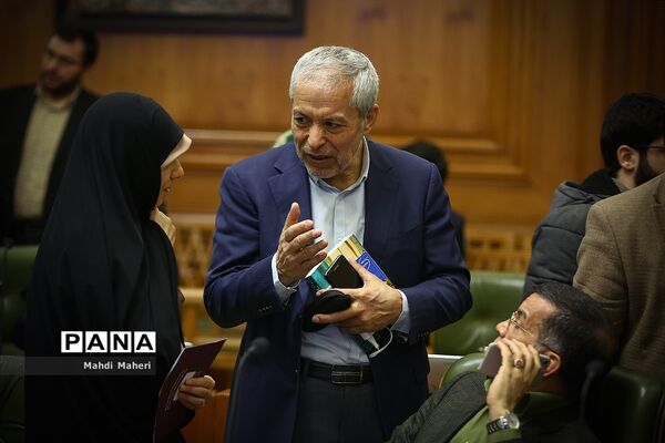 آخرین جلسه شورای شهر تهران در سال ۹۷