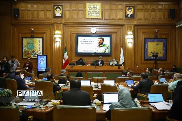 آخرین جلسه شورای شهر تهران در سال ۹۷