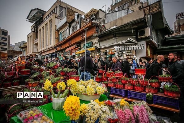 حال و هوای میدان تجریش در آستانه سال نو