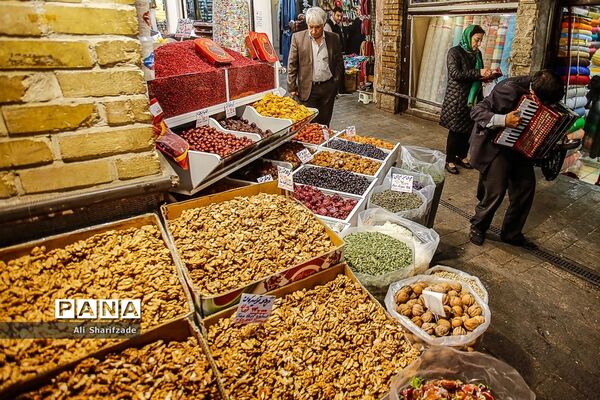 حال و هوای میدان تجریش در آستانه سال نو