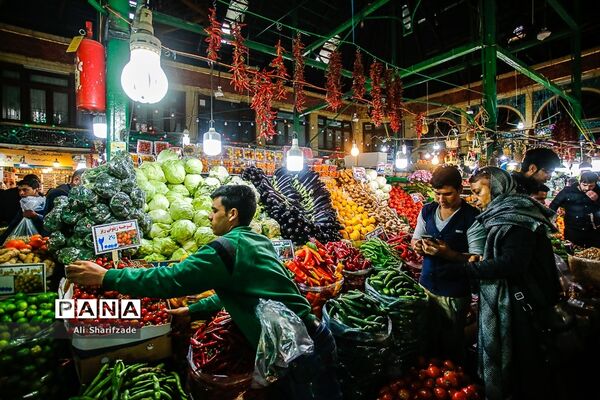 حال و هوای میدان تجریش در آستانه سال نو