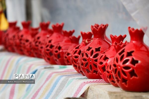 بازار فروش ماهی  و سبزه نوروزی در ارومیه