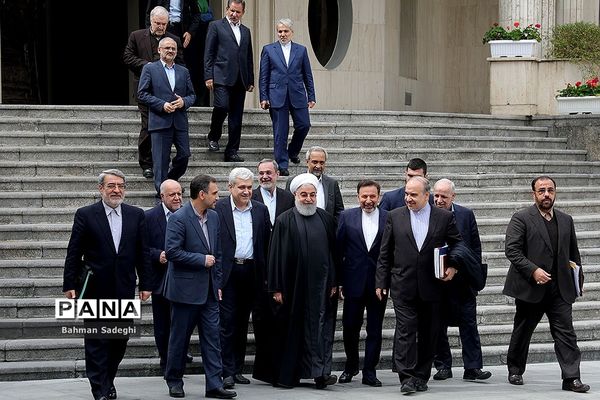 آخرین جلسه هیأت دولت در سال ۱۳۹۷