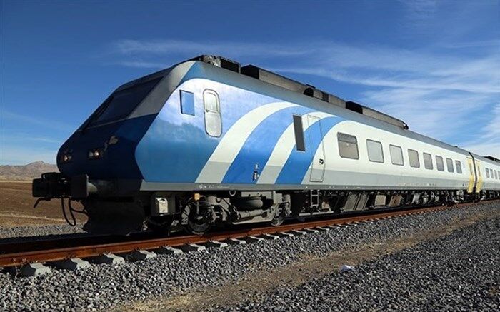 معاون شرکت راه آهن: ۸۰درصد بلیت قطارهای نوروزی فروخته شد