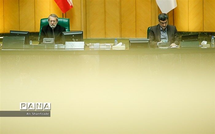 جعفرزاده ایمن‌آبادی: مردم از عملکرد مجلس راضی نیستند