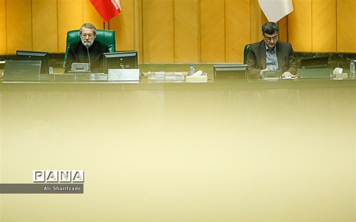 جعفرزاده ایمن‌آبادی: مردم از عملکرد مجلس راضی نیستند