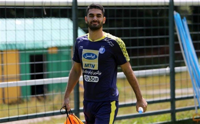 علی کریمی توبیخ و جریمه شد