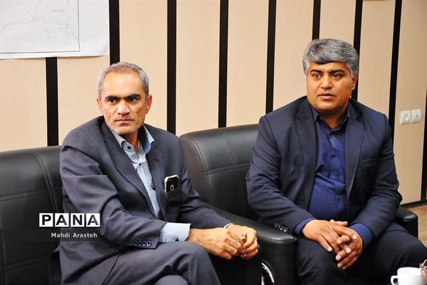 نشست فرماندار شهرستان خوسف با اصحاب رسانه