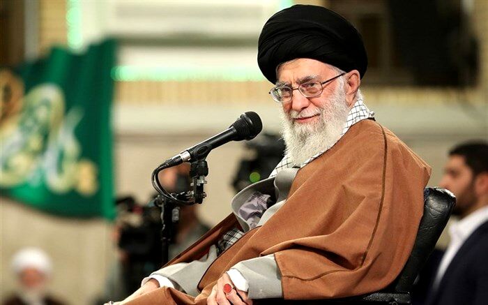 پاسخ رهبر معظم انقلاب به استفتائی درباره «چهارشنبه‌سوری»