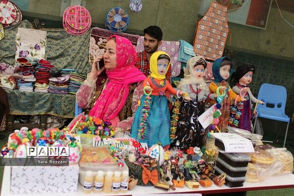 بازارچه توانمندسازی و نو کارآفرینی بانوان اسلامشهر