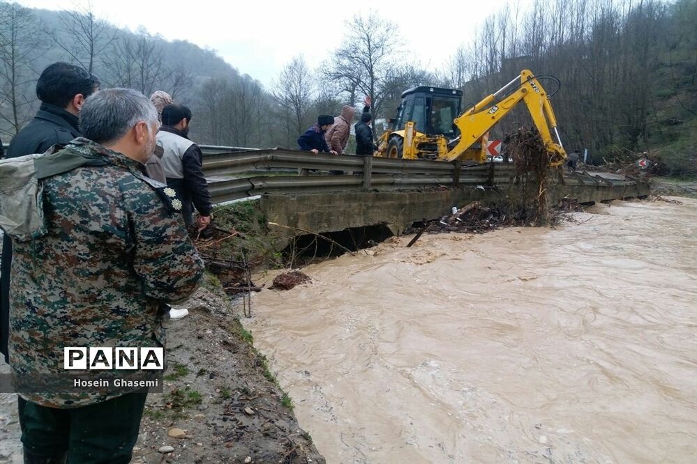 آغاز بارش باران در مناطق سیل‌زده از روز دوشنبه