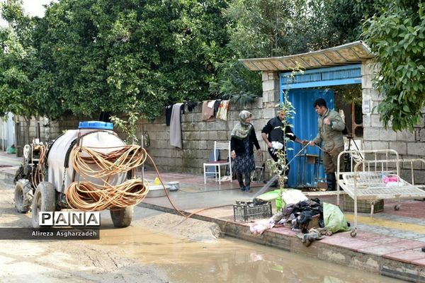 وضعیت مردم سیل‌زده در روستاهای دستنکلاه و تالارپشت سیمرغ