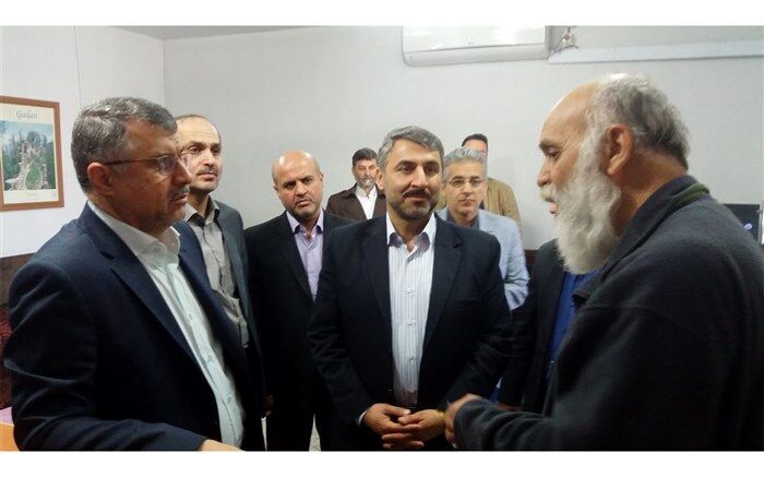 حضور سرزده مدیرکل آموزش و پرورش گیلان در ستاد اسکان فرهنگیان بندر انزلی