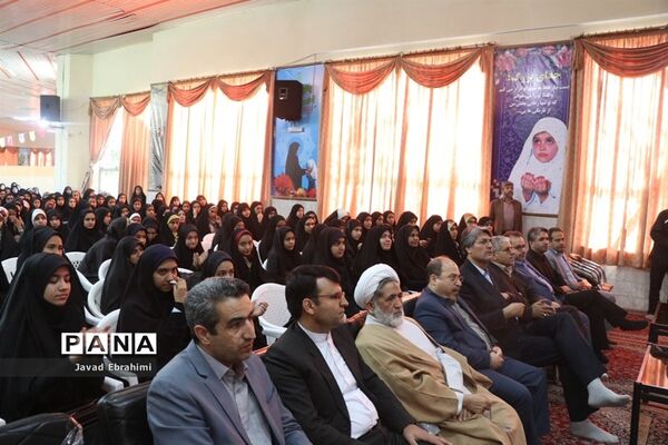 پایان مرحله اول سی و هفتمین دوره مسابقات قرآن عترت و نماز دانش‌آموزان دختر خراسان رضوی