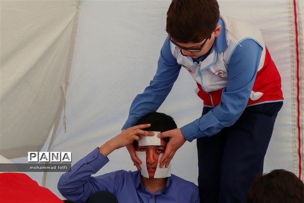 برگزاری مانور پیشگیری از حوادث چهارشنبه‌سوری در همدان