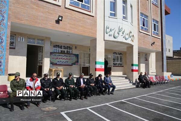 برگزاری مانور پیشگیری از حوادث چهارشنبه آخر سال در مدارس  میانه