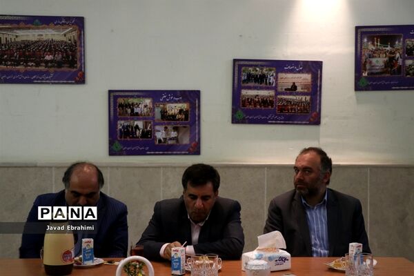 جلسه شورای برنامه‌ریزی سازمان دانش‌آموزی خراسان رضوی